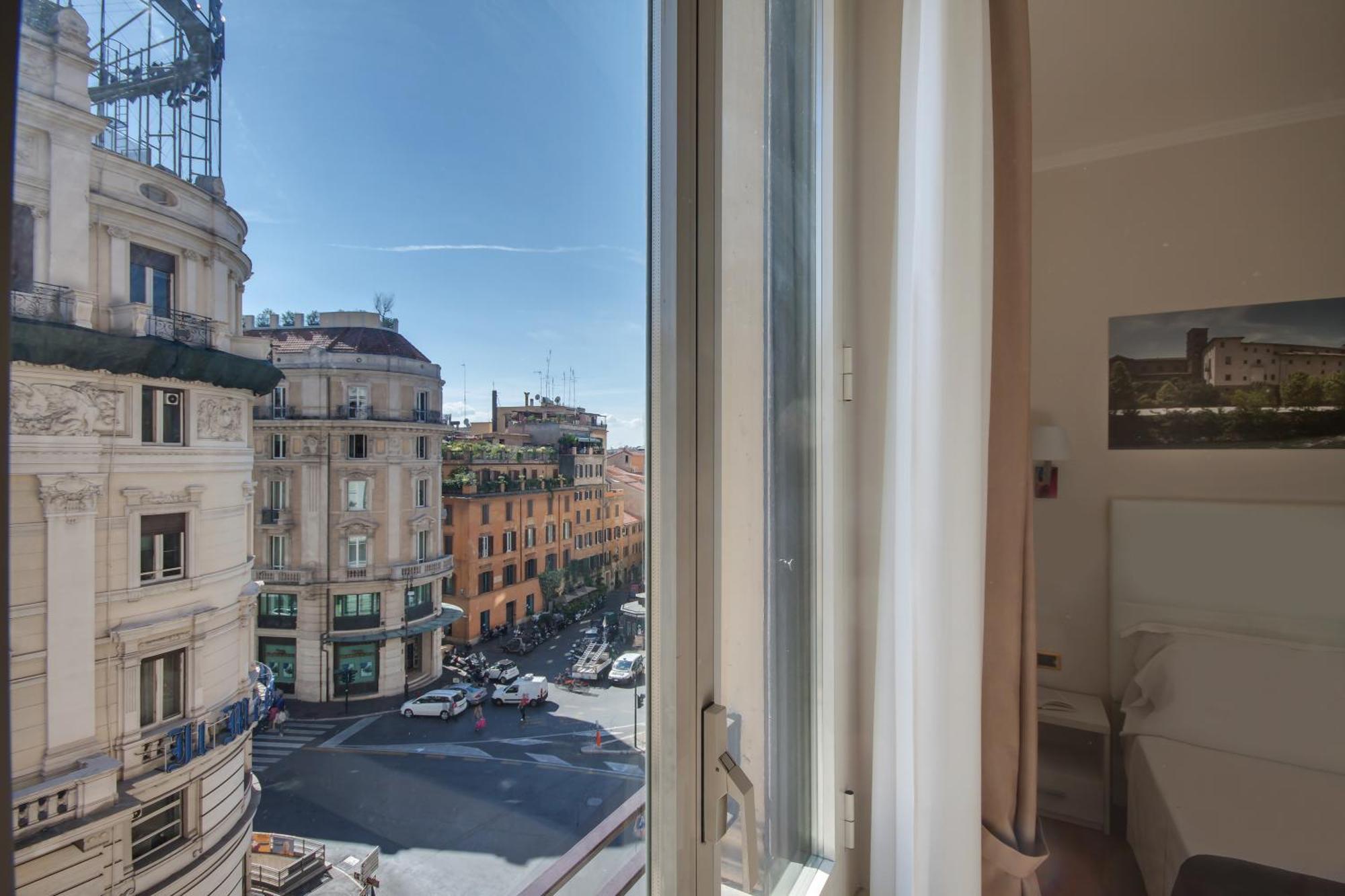 Piazza Di Spagna Comfort Rooms Рим Номер фото